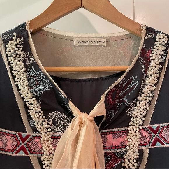 Tsumori Chisato silk top with embroidery and beading, size M - Picture 7 of 7